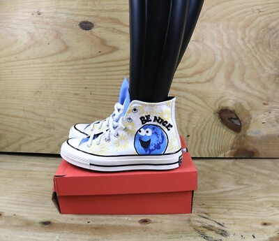 Converse Sneakers Womens 7 White Much Love Be Nice Chucks All Star Mens 8 New