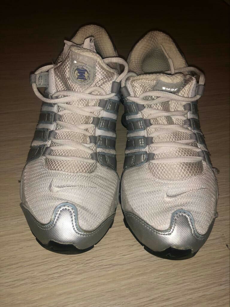 Foto 1 di 3