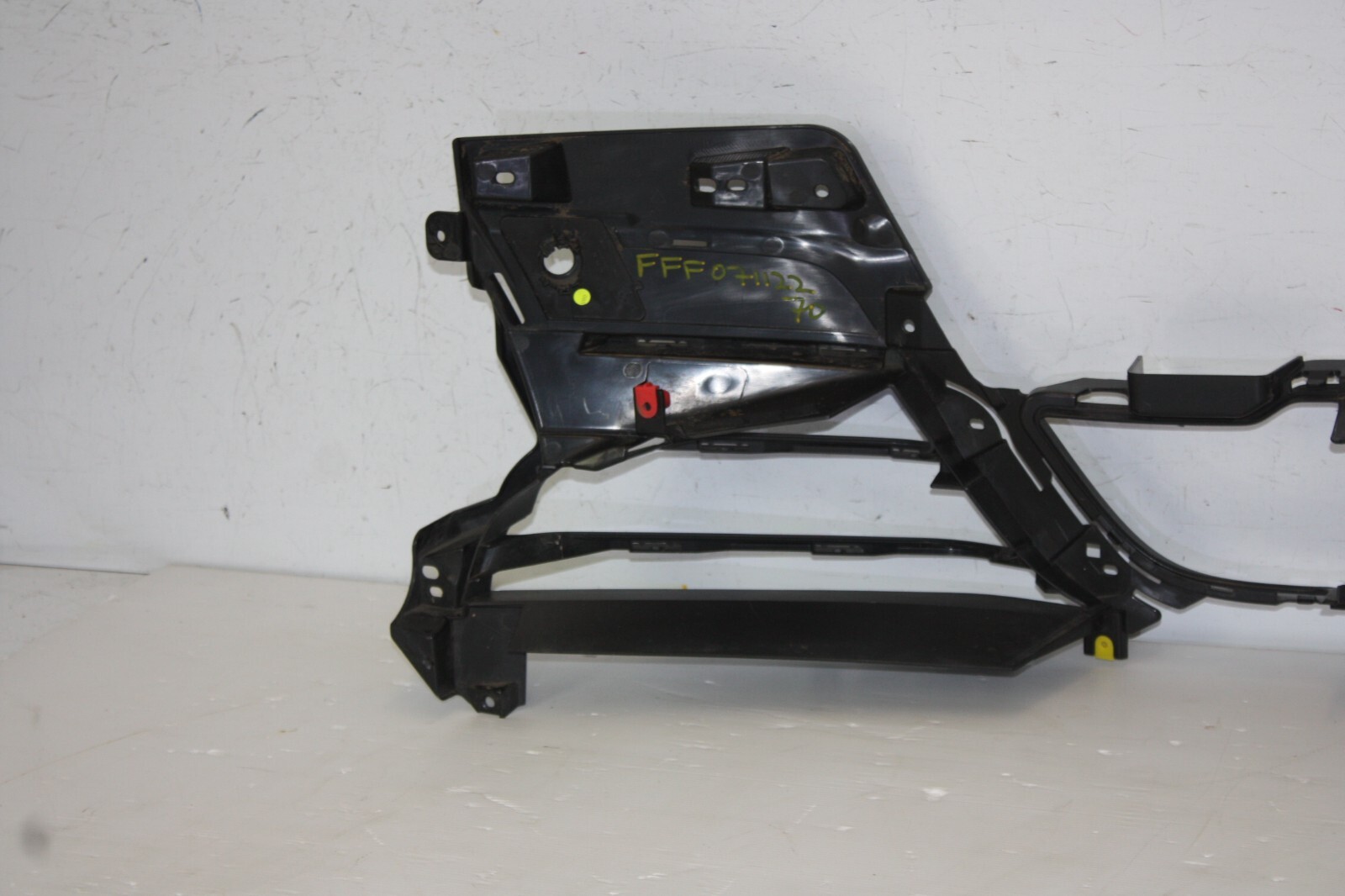 Audi E-Tron Front Bumper Lower Section Bracket 4J3807683 Genuine 