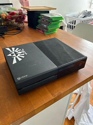 Xbox One Console Bundle W Kinect Adapter W Cords + 11 Games Included
