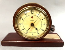 VINTAGE TELECHRON “Esquire” Model 3F03 Electric Desk Clock 