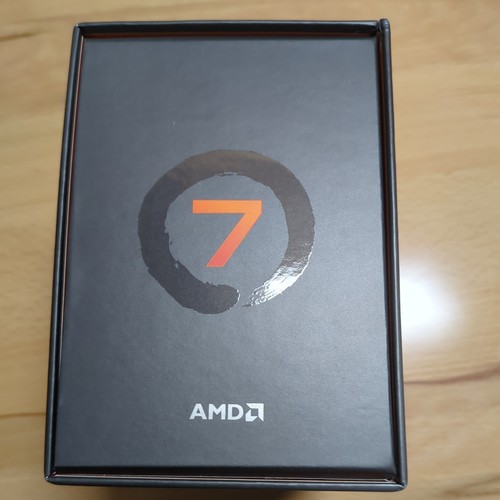 AMD Ryzen 7 7800X3D 8-Core 16-Thread Desktop Processor 100-100000910WOF - Afbeelding 3 van 5