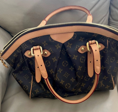 NEW HOT LOOKING Louis Vuitton Tivoli Tote  Brown Canvas Monogram GM