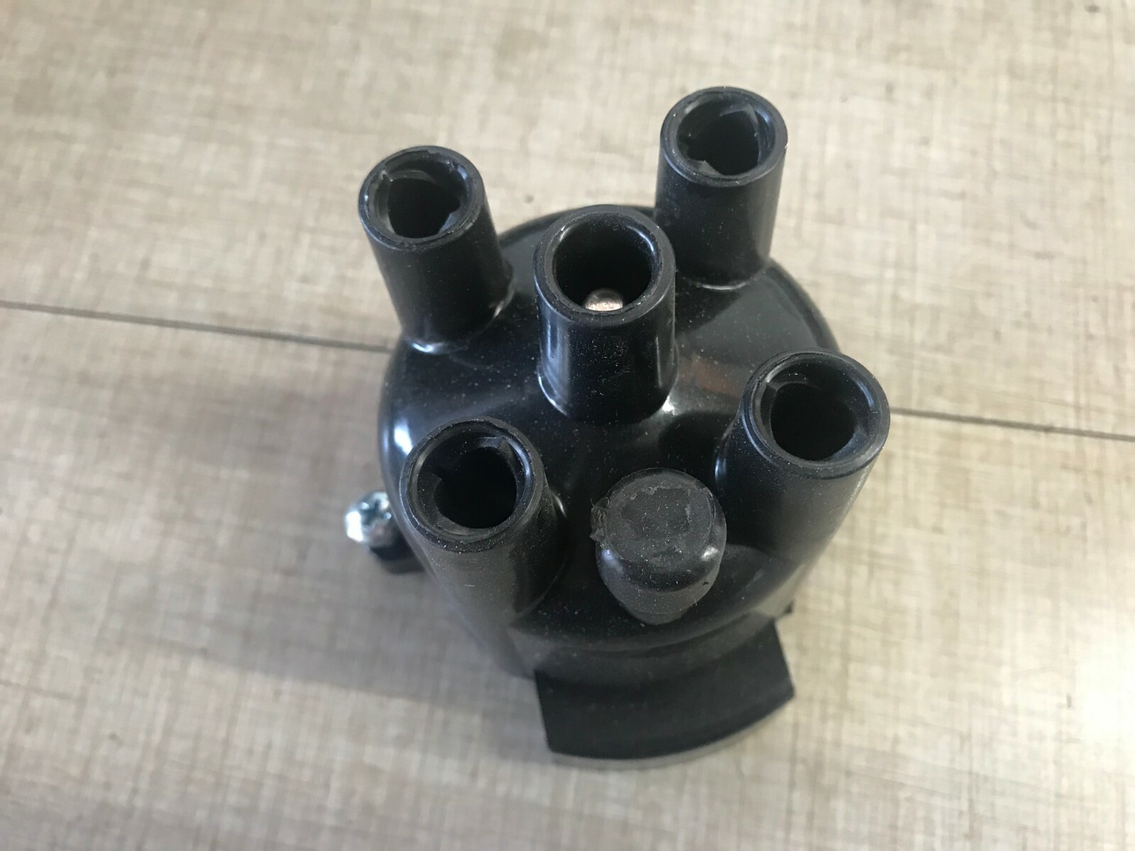 OEM Mopar Ignition Distributor Cap 1980 Dodge/Plymouth 5213746 eBay