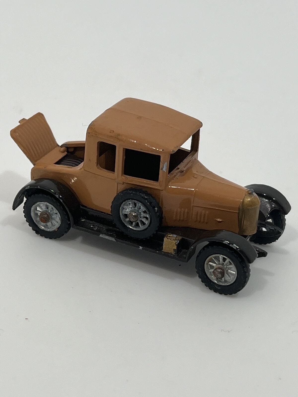 Picture 2 of 9