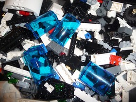 LEGO Space: Police Galactic Enforcer (5974) near complete, great stickers