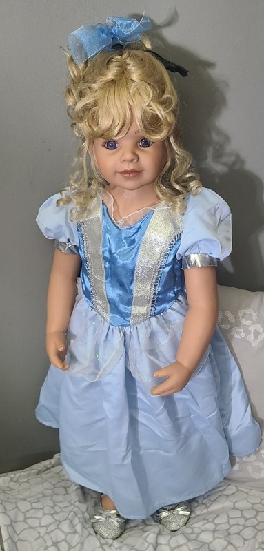Rare Masterpiece Cinderella 32" Vinyl Ball Jointed Doll By Monika Peter Leicht