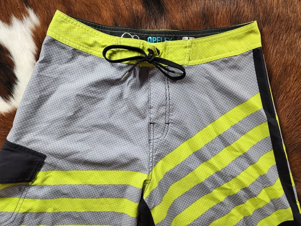 Pantalones Cortos de Natación Ocean Pacific 4 Vías Elastizados OPFLEX Talla 28 Poliéster Spandex Foto 3 de 4