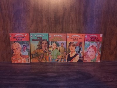 Lot of 5 Joyce Dingwell Harlequin Romance Paperbacks Vintage 1970s