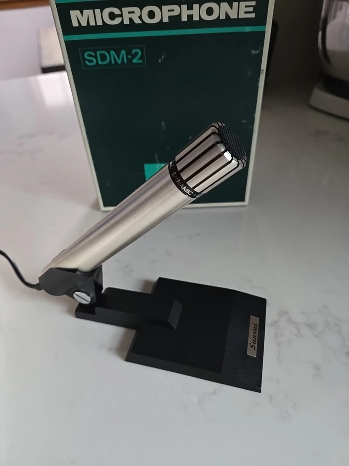 MICRÓFONO DINÁMICO SANSUI SDM-2 DE COLECCIÓN, SOPORTE, CABLE Y CAJA, JAPÓN, USADO - EN MUY BUEN ESTADO Foto 3 de 3