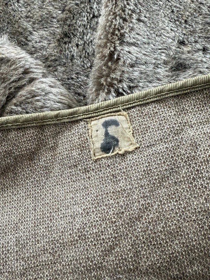 Vintage Military Fur Parka WWII Arctic Coat Coyote Fur Hood Heavy Wool Deer 1950 - Image 3 of 4