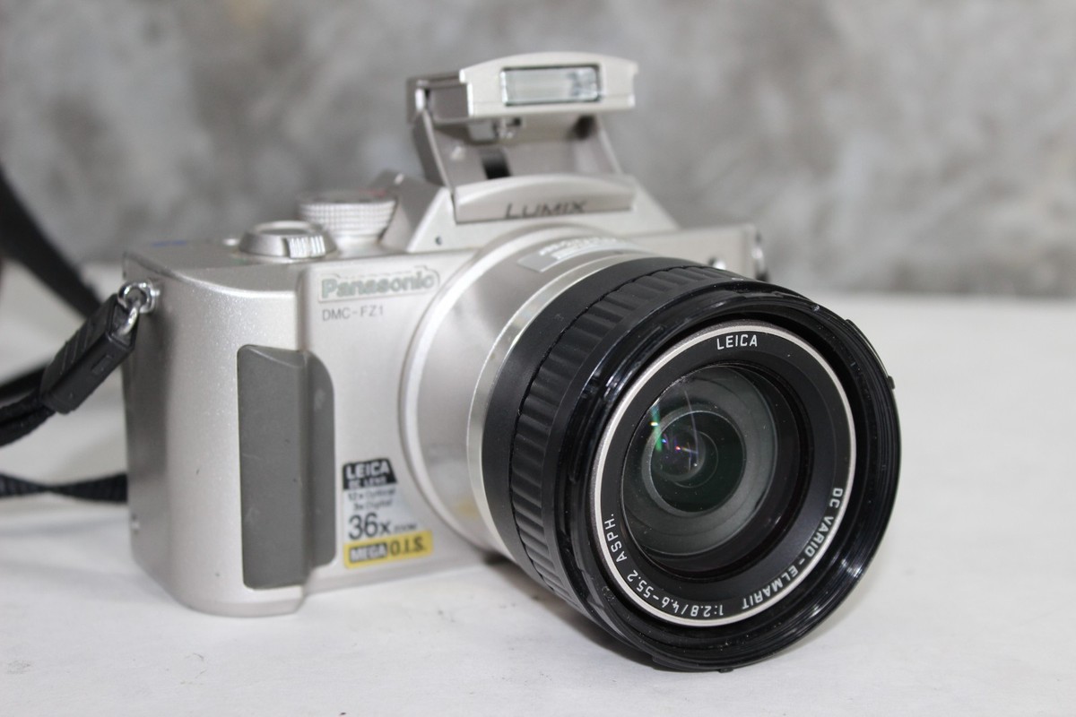 コンパクトデジタルカメラ Panasonic Lumix DMC-FZ1 CCD Zoom 12X Panasonic LUMIX DMC-FZ1 2.0MP Digital Camera - Silver for sale