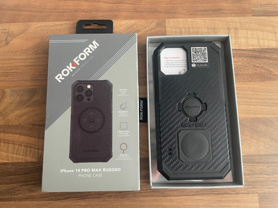Rokform Rugged Case für iPhone 14 Pro Max Magnetische Hülle - Schwarz