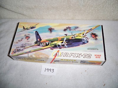 1963 Airfix-72 Vickers-Armstrong Wellington B III Model Kit 1-98   1:72 Scale