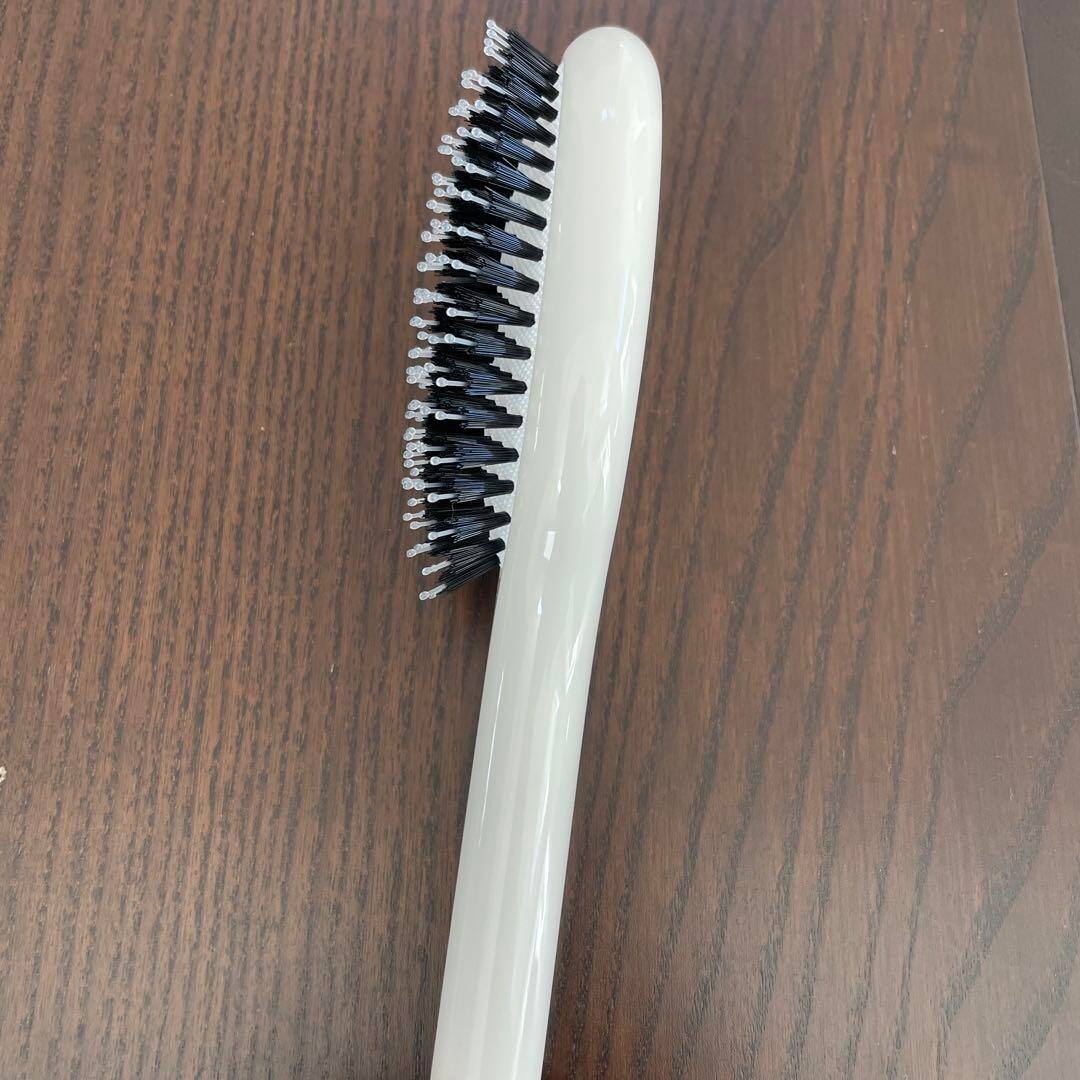Christian Dior ヘアーブラシ Christian Dior Platinum Birthday Gift Hair Brush Comb 2025