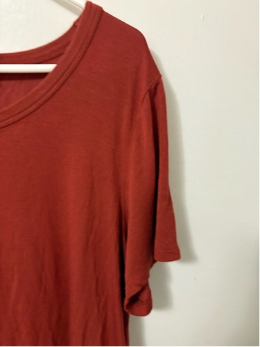 Nine West Women's rust colored top. - Picture 7 of 8