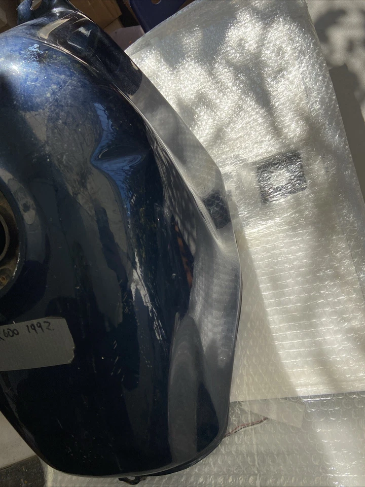 Depósito de gasolina CBR600 F2 90 91 92 93 94 HONDA 1991 1992 1993 1994 CBR 600 600F2 Foto 3 de 4