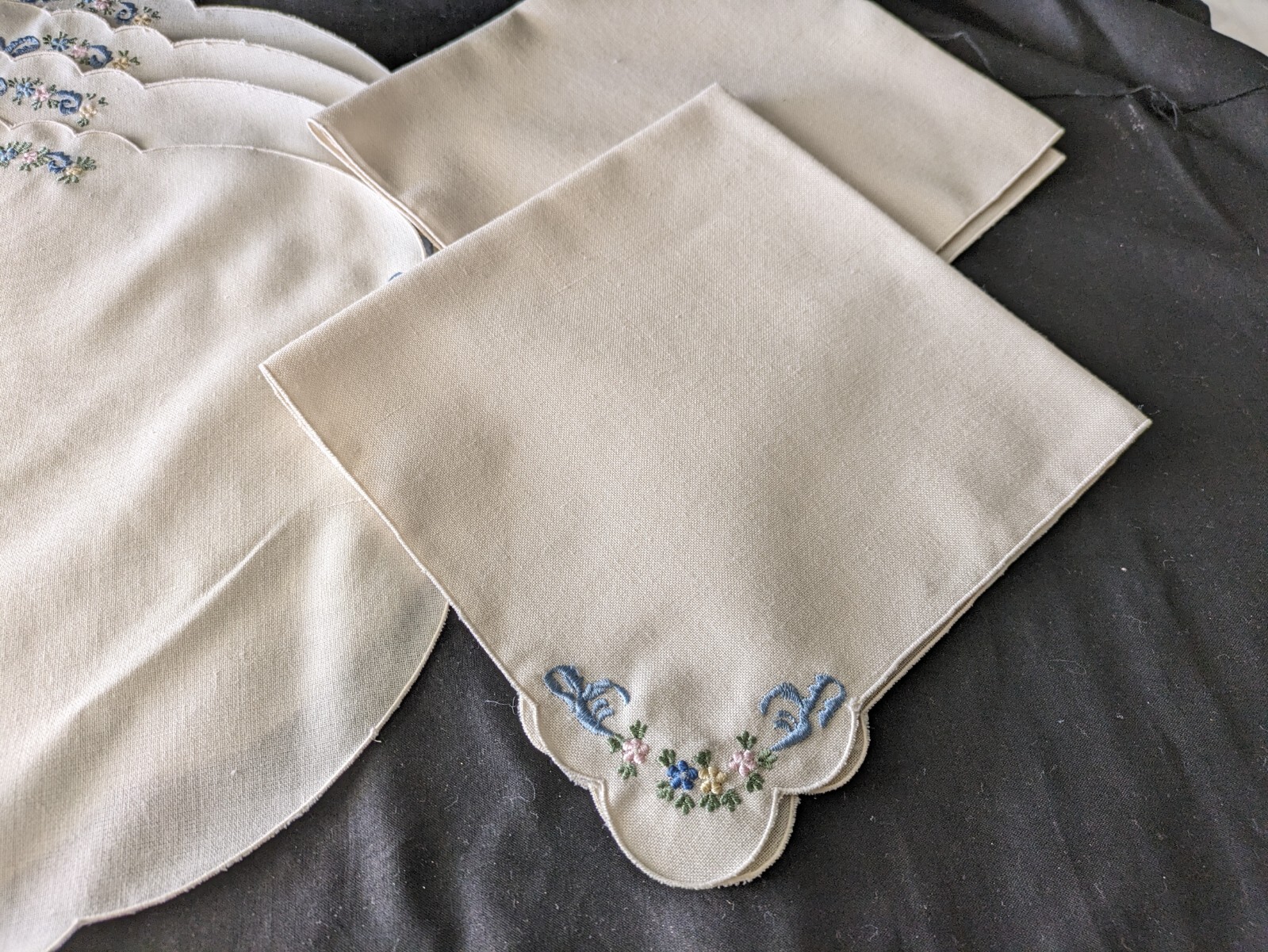 Lenox Autumn Set of 4 Linen Placemats and Napkins eBay