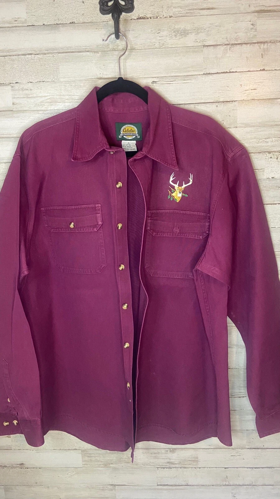 CABELAS OUTDOOR GEAR BURGUNDY DEER LONG SLEEVE BUTTON DOWN SHIRT MENS SIZE XL