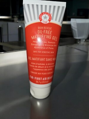 First Aid Beauty Skin Rescue Oil-Free Mattifying Face Gel 2 Oz