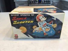 ORIGINAL AMICO BATTERY OPERATED SNOOPY SPACE SCOOTER EMPTY BOX ONLY