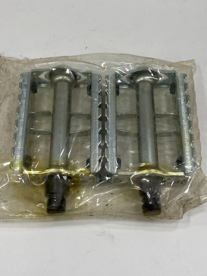 Vintage Timberlin Rat Trap Bicycle Pedals 9/16” NOS Wisconsin Cycle 1980’s BMX - Image 4 of 4