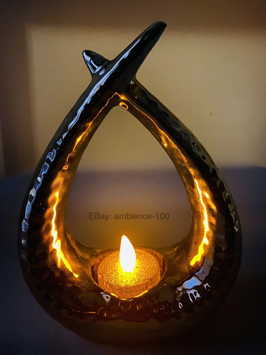 Sculpture Tea Light Holder Silver 2 Complimentary Candles