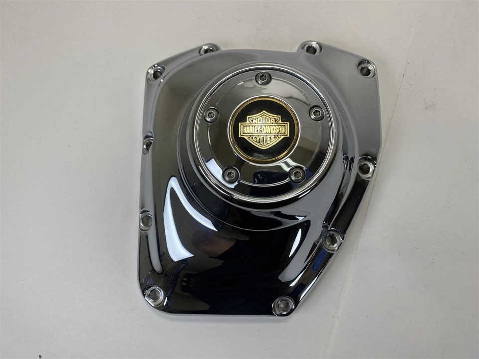 2013 Harley-Davidson Tri Glide FLHTCUTG Camshaft Cover Chrome 110th Anniversary - Image 2 of 4