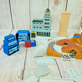 55 pcs Vintage Galoob 1980's 90s Micro Machines City Playset + Tracks Lot