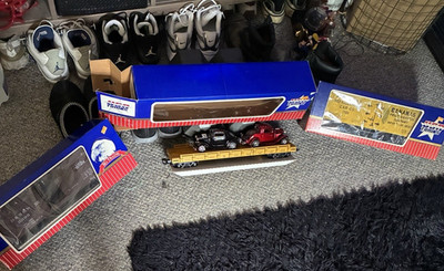 USA Trains LOT- Flat car, Rio Grande, Banana Fruit Dispatch