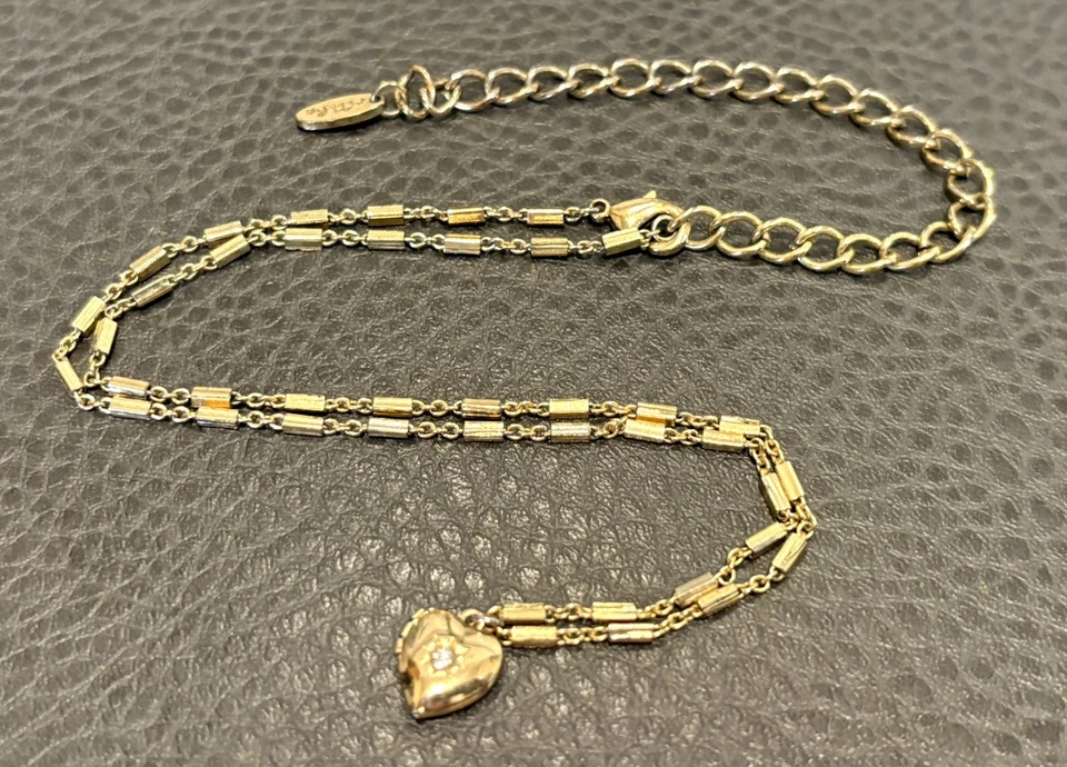 Ettika Gold Tone Rhinestone Victorian Style Heart Locket Pendant Chain Necklace - Image 4 of 4