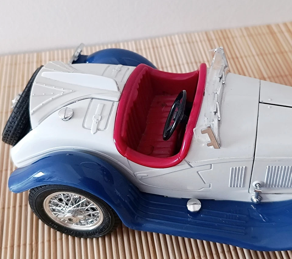 Voiture Miniature de Collection ALFA Roméo 2300 SPIDER 1932 Burago/ sans boîte - Photo 3/4