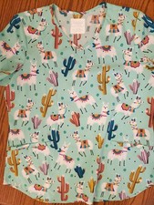 Cherokee Llama Scrub Top Lg  EUC  Green