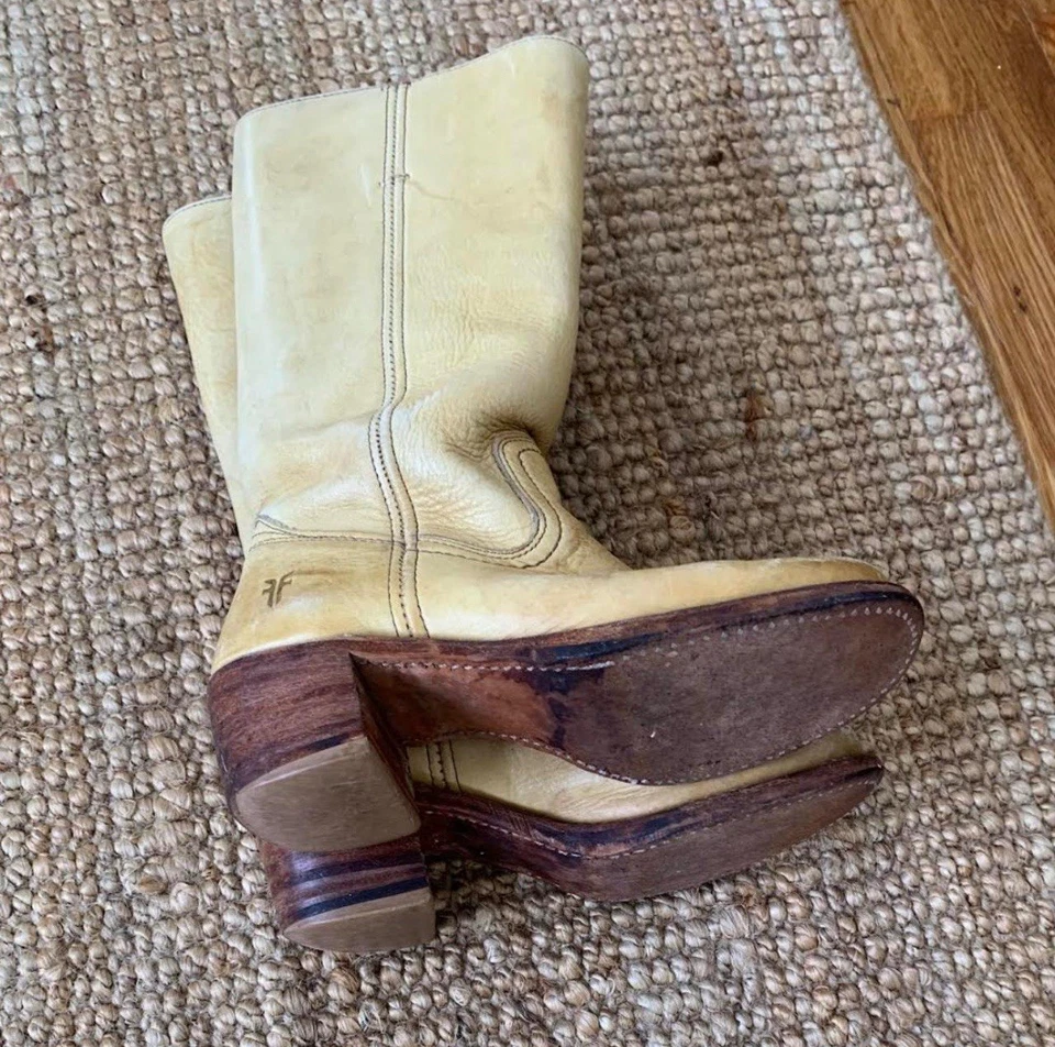 Frye Women's Campus 14L Banana Leather Tall Boots Size 6.5M - Image 2 of 4