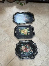VNTG  MCM  Tole Toleware Painted Black Metal Trays Floral Set Of 3 Wall Retro