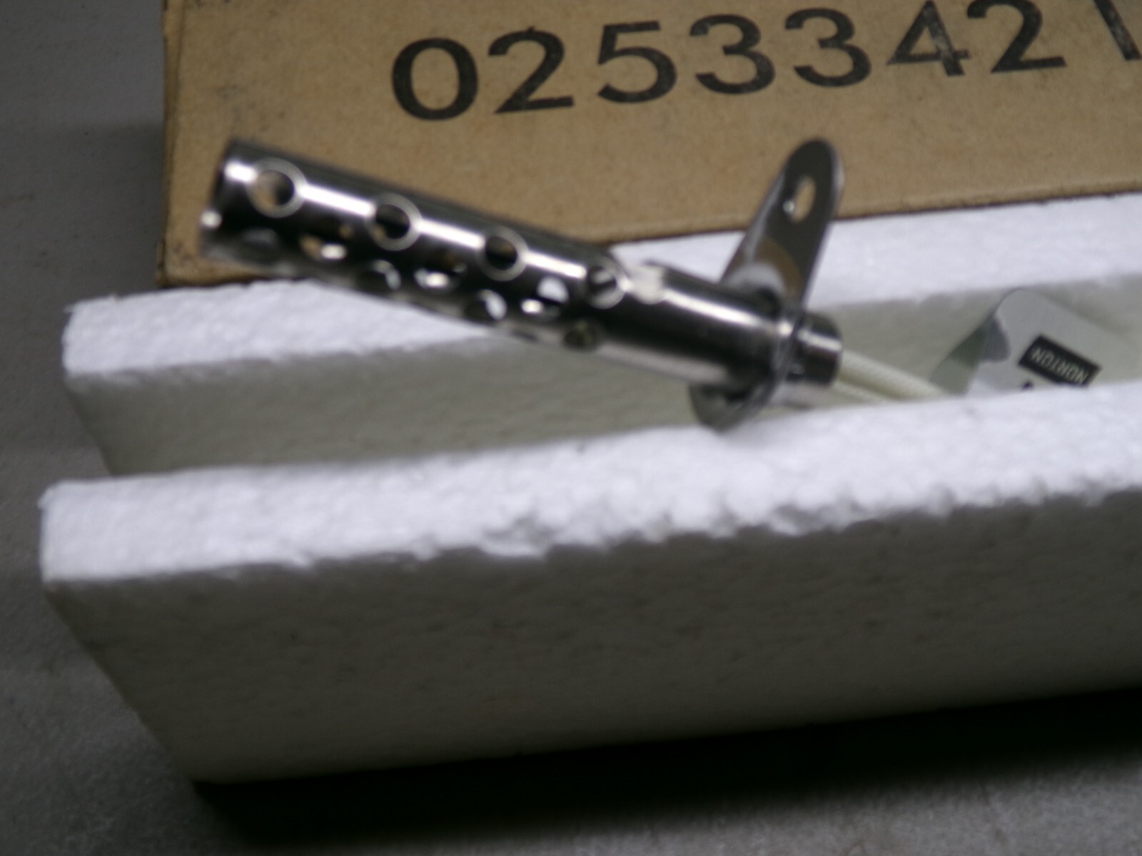 YORK Trane Luxaire 02533421000 Furnace IGNITOR Model 601 9952 for sale