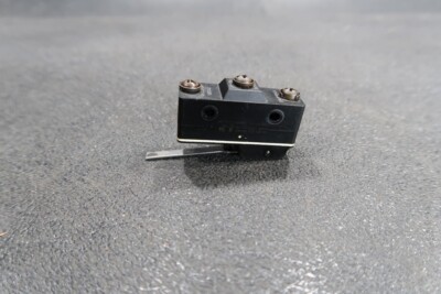 Piper Seneca V PA-34-220T Main Squat Limit Switch 36742-013