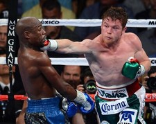 CANELO ALVAREZ vs FLOYD MAYWEATHER JR 8X10 PHOTO BOXING PICTURE