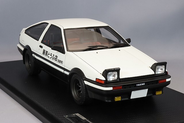 ignition model ae86 頭文字D 1/18 1/18 scale Ignition INITIAL D Toyota Sprinter Trueno 3Dr GT Apex