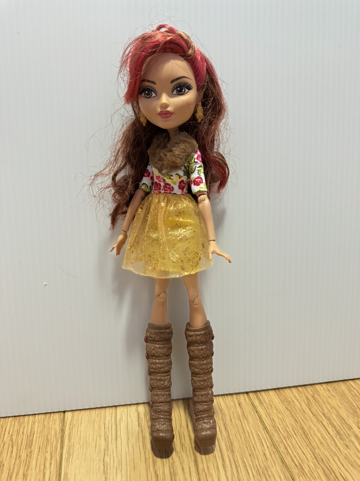Ever After High Roseabella Beauty daughter of Beauty and the