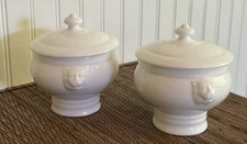SET OF 2 Fortessa Fortaluxe TETE DE LION Soup Bowls, Pedestal Feet w/LIDS