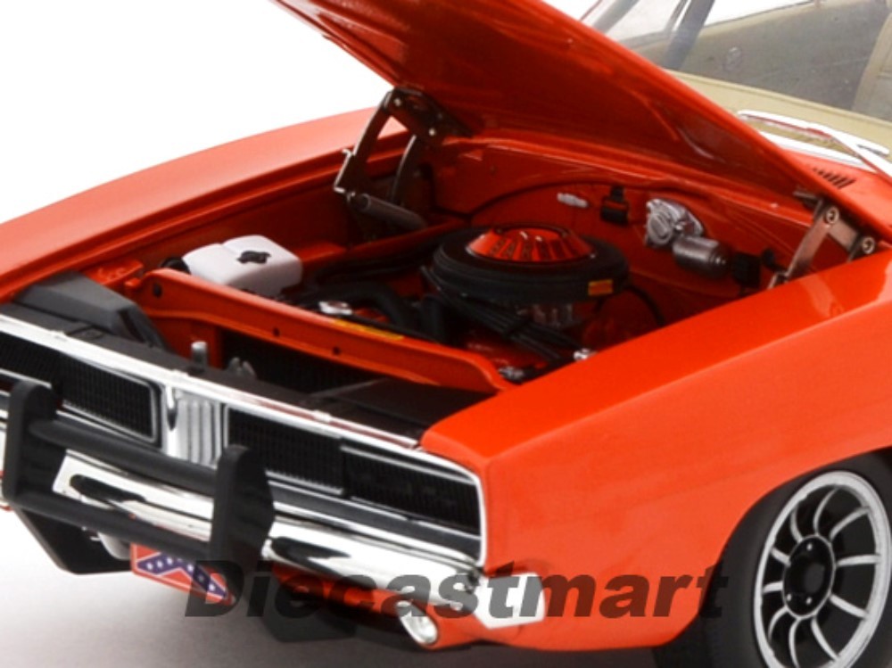 AUTOWORLD 1:18 1969 DODGE CHARGER DUKES OF HAZZARD GENERAL LEE NEW