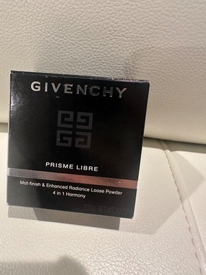 GIVENCHY PRISME LIBRE 4-in-1 Harmony Mat-Finish & Enhanced Radiance Loose Powder