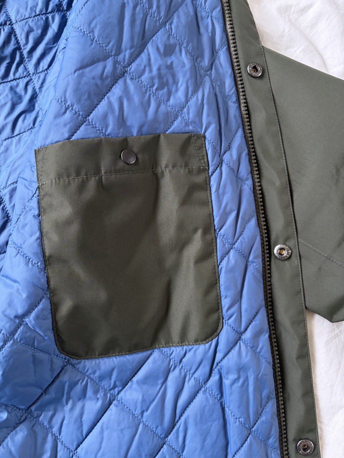 BARBOUR HEXHAM WATERPROOF JACKET - LARGE - image 7