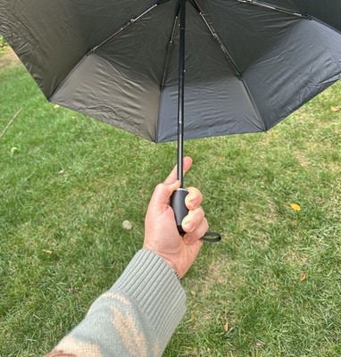 Resident Evil Biohazard Umbrella – 39” Compact Folding Rain Shield