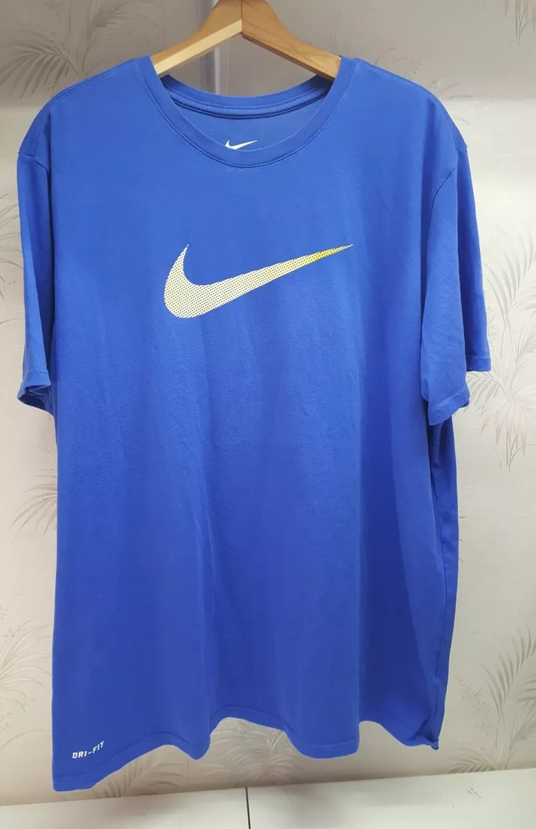 Nike athletic fit t shirt