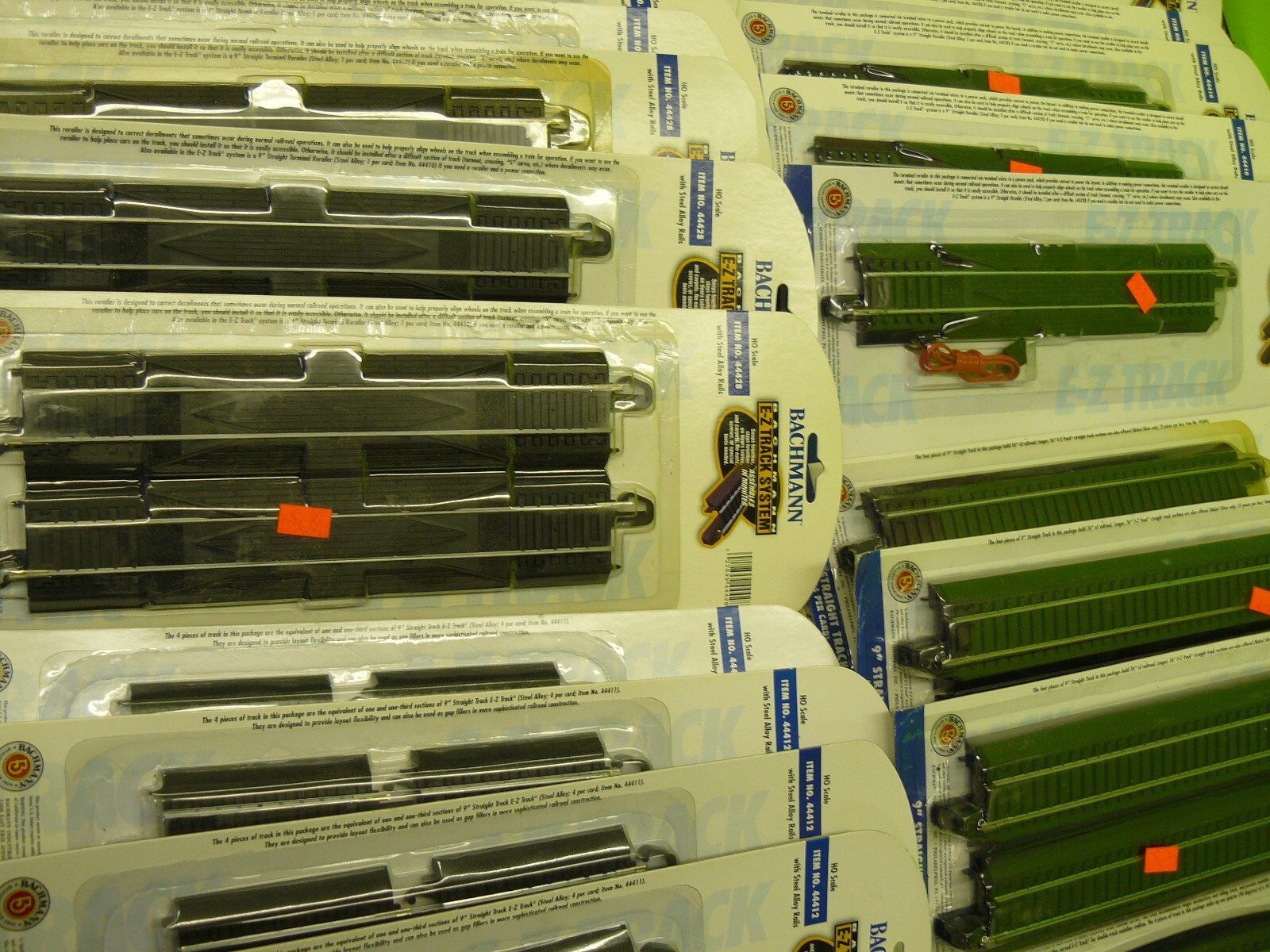 Bachmann EZ Track, Model Hobby Train HO Scale 33 CARDED PIECES eBay