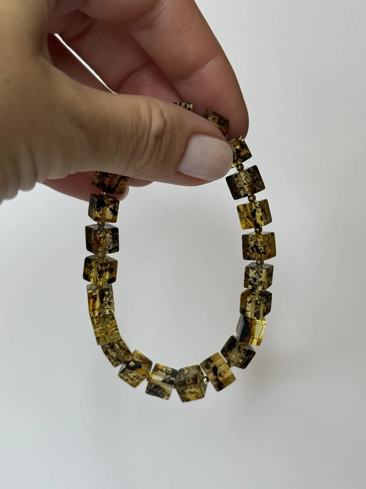 正品琥珀石串珠手链。绿色琥珀石立方体形状手链。 — 第 4/4 张图片