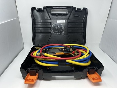 TESTO 557S 4 Valve Digital Maifold With Hoses