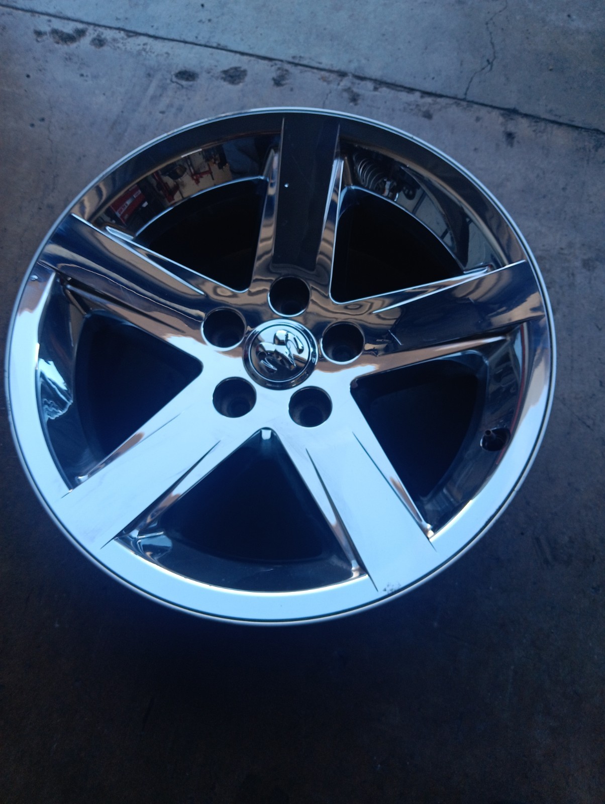2009 - 2024 DODGE RAM 1500 WHEEL 20X9 ALUMINUM *SMALL SCRATCH* OEM 5YJ15SZ0AA